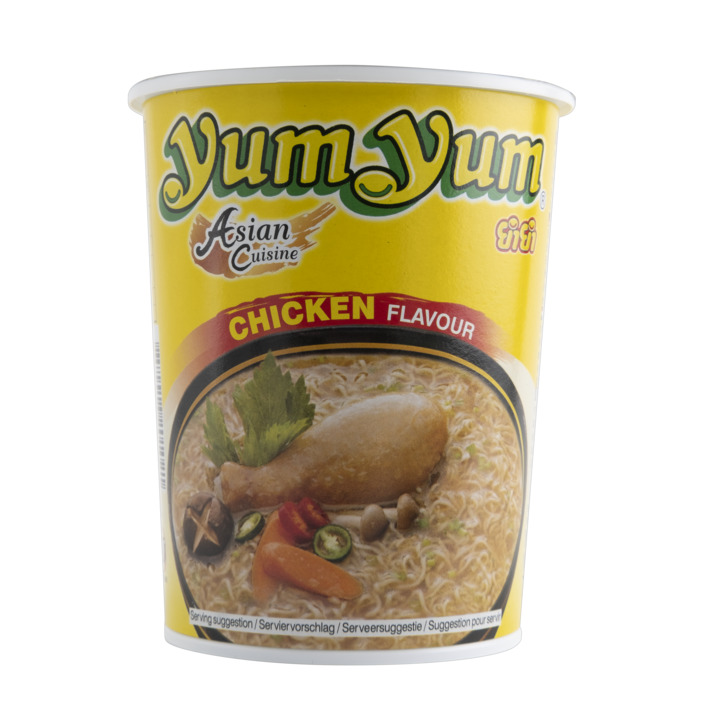 Yum Yum Chicken flavour instant noodles